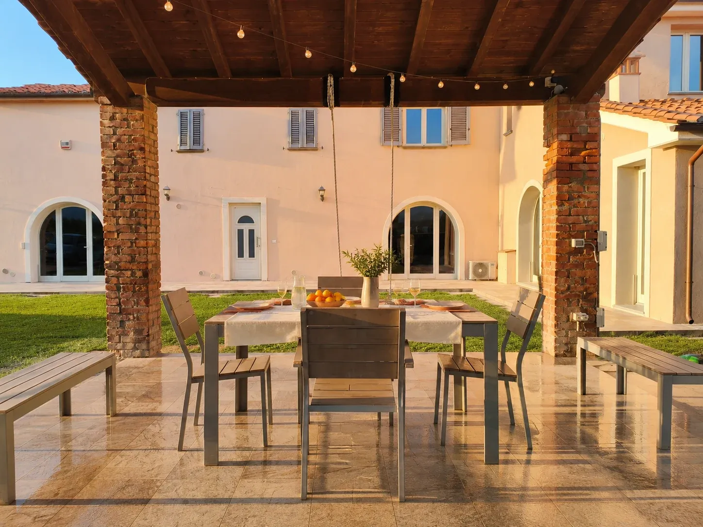 Casa Galigana: spazio esterno coperto